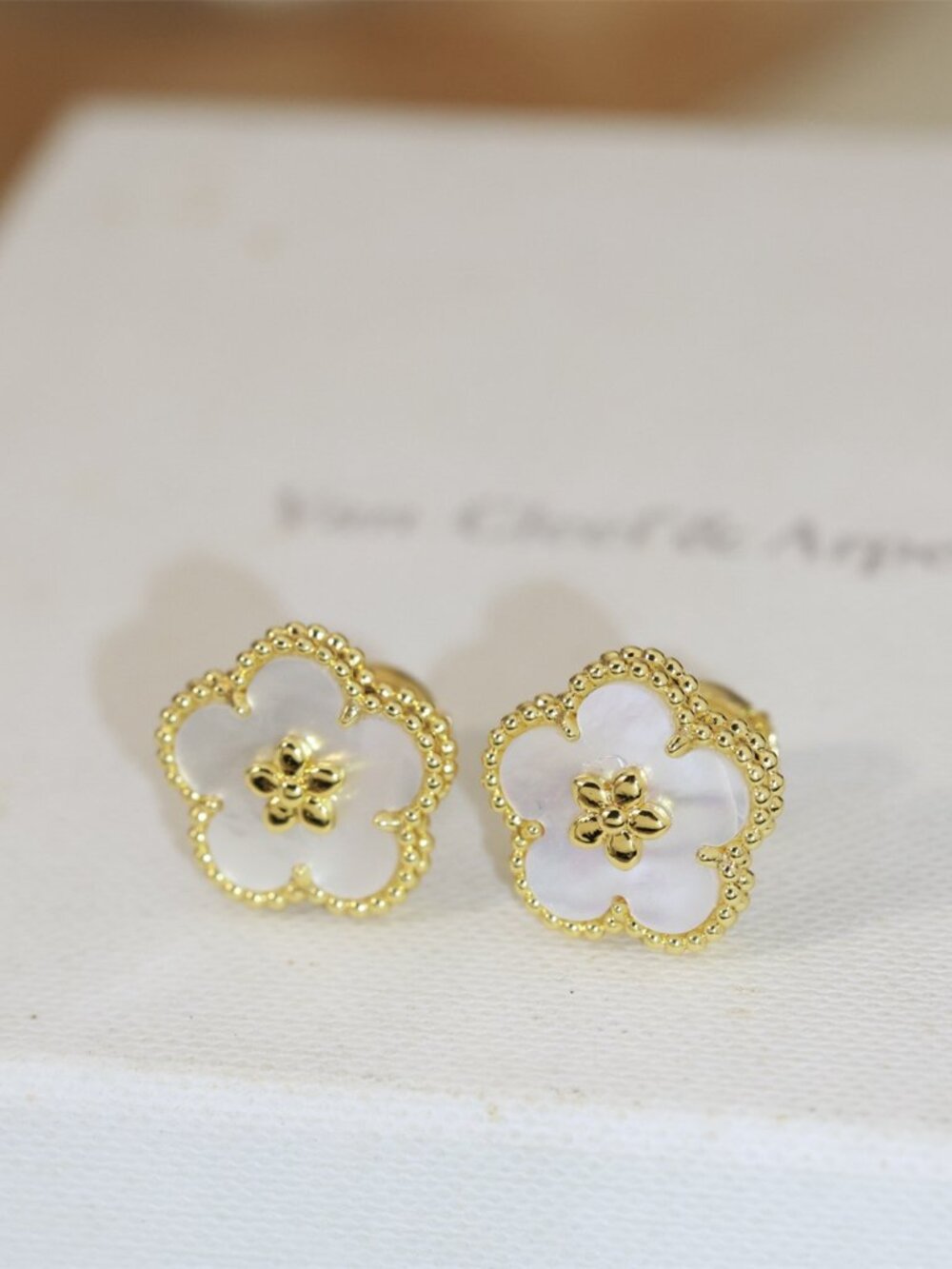 Van Cleef & Arpels earrings